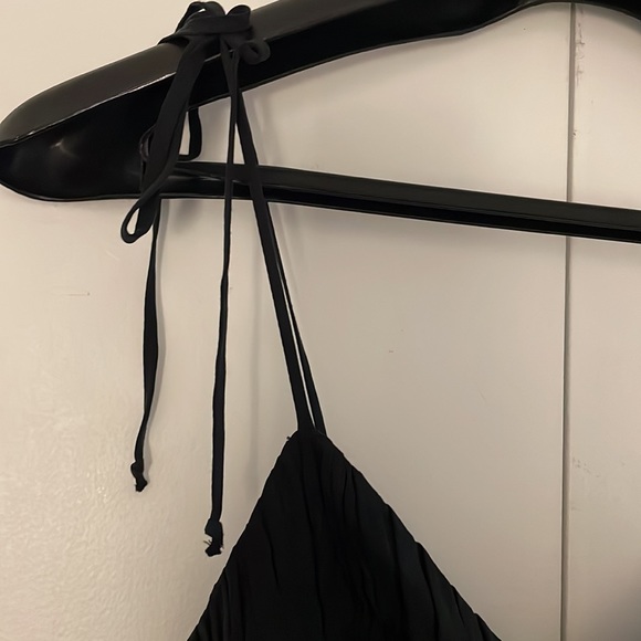 Zara Black Romper with adjustable shoulder straps ties in Size Medium - Picture 8 of 17